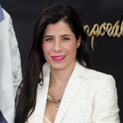 Renata Lozano