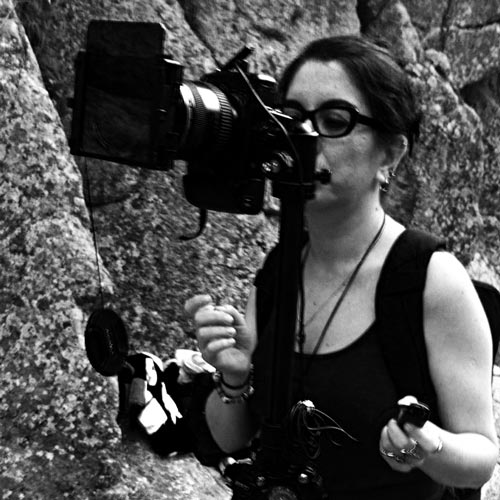 Marioli Betsabe Donoso Olguin, diseñadora gráfica y fotógrafa chilena. Autora del proyecto Visibles. / FOTO: betsabedonoso.com