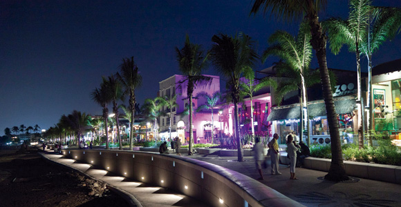 Puerto Vallarta un reconocido destino friendly, Puerto Vallarta un reconocido destino friendly, El Poblado en Historias