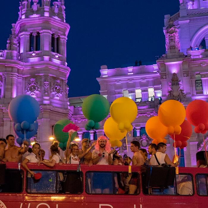 World Pride Madrid 2017, Madrid presenta World Pride 2017 en Bogot&aacute;, El Poblado en Historias