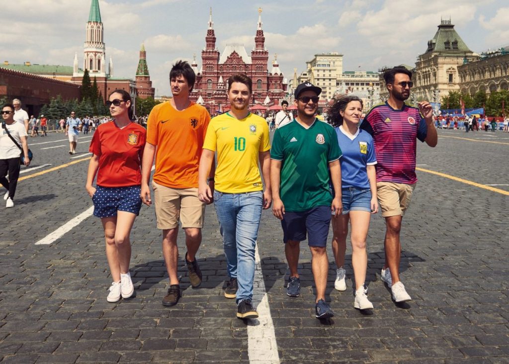 Activista LGBT Colombiano, Activista LGBT Colombiano detenido en Rusia, El Poblado en Historias