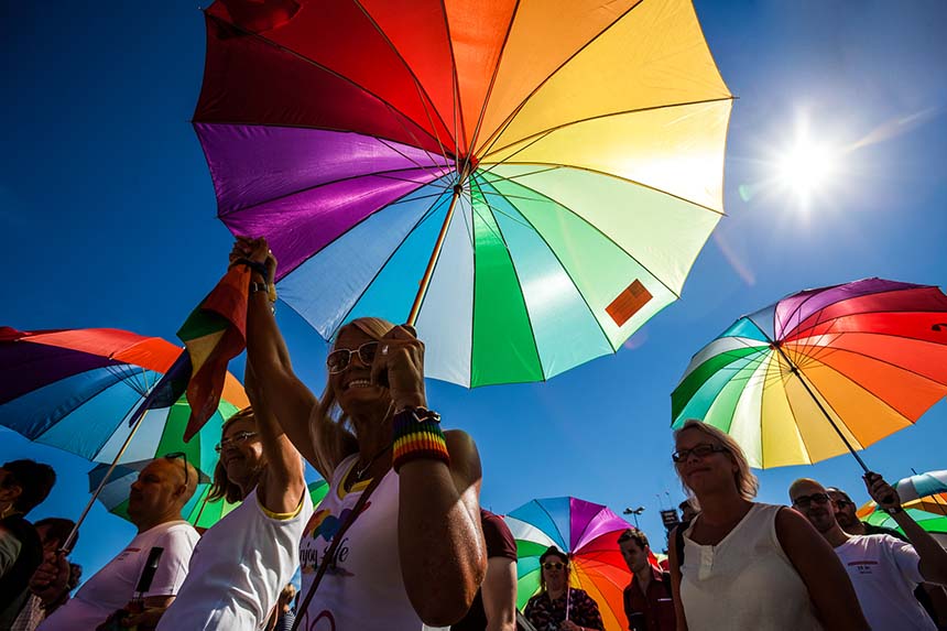 EuroPride este 2018, Suecia liderará el Europride este 2018, El Poblado en Historias