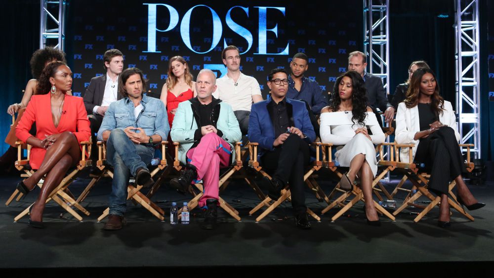 Pose