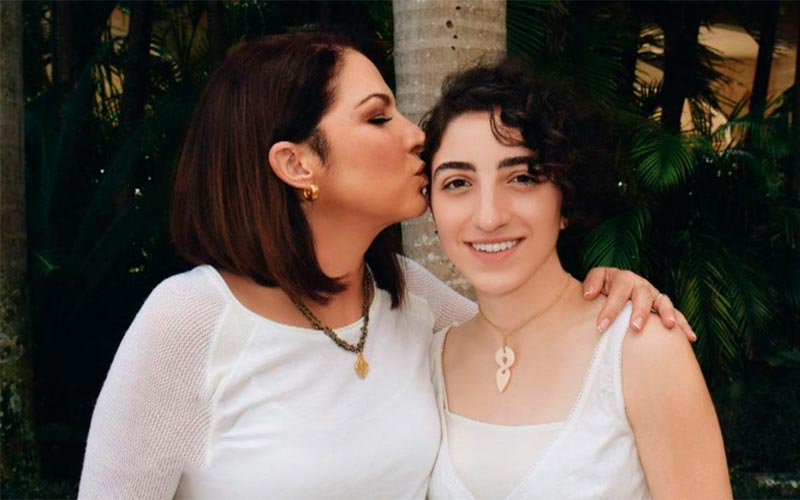 padres, Padres famosos que han apoyado públicamente a sus hijos LGBT, El Poblado en Historias