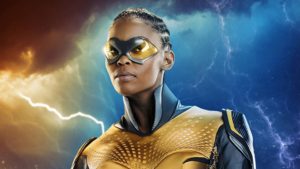 Black Lightning (Thunder, primera s&uacute;per hero&iacute;na lesbiana)