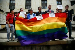 Matrimonio igualitario, El matrimonio igualitario en Colombia cumple 8 años legales, El Poblado en Historias