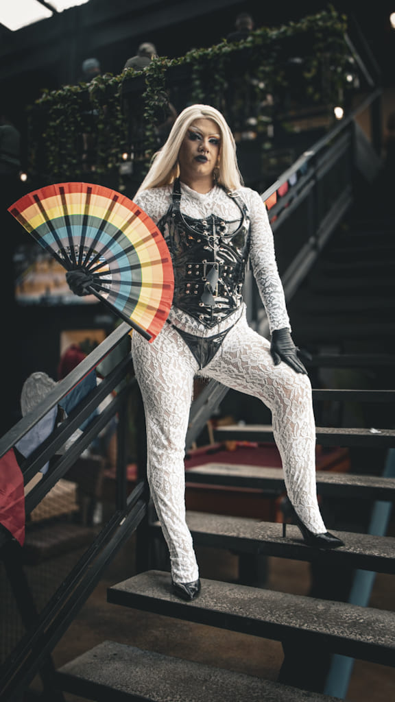 cultura drag, La cultura drag: de los antros al mainstream en Medell&iacute;n, El Poblado en Historias